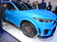 フォード マスタング のEV「マッハE」、発売記念車は予約完売…CES 2020 画像