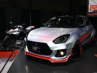 スズキが スイフトスポーツ をKATANA仕様に…東京オートサロン2020［詳細画像］ 画像