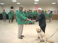 ジャパンエナジー、栃木盲導犬センターで清掃ボランティア 画像