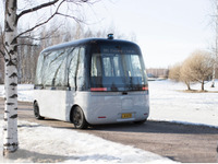 SBドライブ、フィンランドの全天候型自動運転バス開発メーカーと協業 画像