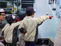合言葉は安全、ダイハツのエンジン組み立てチャレンジ…東京オートサロン2020 画像