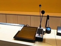 タイムズカーレンタル、対面型多言語音声翻訳機を順次導入 画像