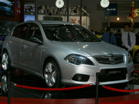 【北京モーターショー 08 】写真蔵…欧州にも進出、Briliance 華晨汽車 画像