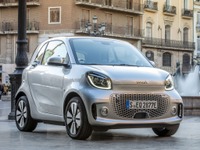 スマート フォーツー EV に改良新型、欧州発売へ 画像