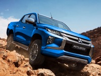 三菱 L200 新型、新グレードを欧州で設定…クロームパーツ採用 画像