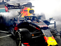 【F1】アストンマーティン、レッドブルの“冠パートナー”は今季限りで終了…21年は“自チーム擁立”へ 画像