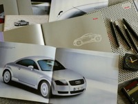 【懐かしのカーカタログ】ショーモデルそのままに登場した初代 アウディ TT 画像