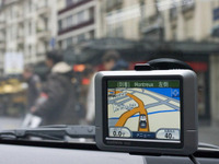 【GARMIN nuvi250使ってみた】海外での使い勝手はどうか nuviで欧州を走る 画像