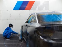 BMW、M2コンペティション のアートカーを発表へ…国際的現代アーティストがデザイン 画像