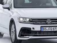 「ゴルフ顔」のVW ティグアン 改良新型に初の「R」…300馬力超えは確実か 画像