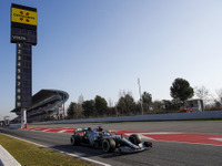 【F1】バルセロナ合同テストはじまる…初回初日、メルセデスが1-2発進 画像