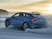 アウディ Q3 新型のクーペ、「スポーツバック」に頂点「RS」…欧州発売 画像