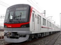 伊勢崎線・日比谷線直通有料列車の時刻と料金を発表---座席指定券の販売は5月30日から 画像