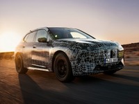 BMWの次世代EV『iNEXT』、最新プロトタイプの画像…2021年に発売予定 画像