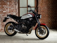 ヤマハ、XSR700 ABS にも「RZカラー」追加へ　80年代をイメージ 画像