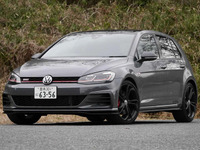 【VW ゴルフGTI TCR 新型試乗】日常使いもOK！「能ある鷹」系ホットハッチ…中村孝仁 画像