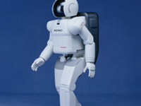 ホンダ『ASIMO』が就職! 入社式も!! 画像