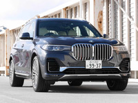 【BMW X7 新型試乗】「駆け抜ける歓び」とは対極の走り?…中村孝仁 画像