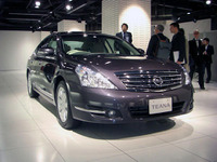 【日産 ティアナ 新型発表】おもてなしをシフトする 画像