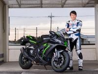 数多くのスーパースポーツバイクに新車装着されるブリヂストン「RS11」、フラッグシップモデルの実力とは？ 画像