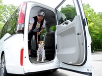 【青山尚暉のわんダフルカーライフ】あって良かった、愛犬用お出かけアイテム 画像