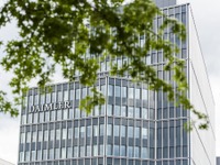 ダイムラーの実質利益78％減　2020年第1四半期暫定決算 画像