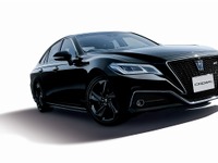 トヨタ クラウン、65周年特別仕様車を設定…ナビ・スマホ連携など一部改良も全車に実施 画像