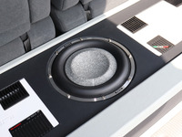 ［カーオーディオ・インストレーション］低音強化…ボックスのタイプ違い 画像