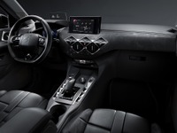 DS 3クロスバック、匠の技が際立つ最上級インテリア「オペラインスピレーション」を導入 画像