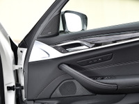 BMW専用スピーカーキットがモデルチェンジ。加工無しで高音質を手に入れる 画像