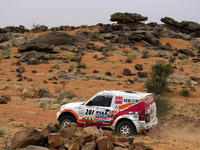 【2002パリ〜ダカールラリー】第12レグ・リザルト---篠塚脱落には早いぞ 画像