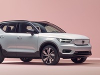 【ボルボ XC40 まとめ】イヤーカーの実力とPHEVモデルの追加…価格やデザイン、試乗記 画像