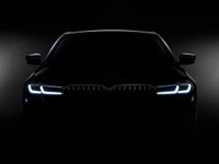 BMW 5シリーズツーリング 改良新型、デジタル発表へ 5月27日 画像