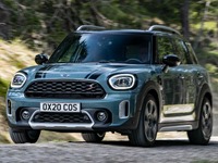 MINI クロスオーバー に改良新型、欧州発表…表情変化 画像