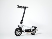 立ち乗り電動バイク、glafit『X-SCOOTER LOM』が登場…新型スマートモビリティ 画像