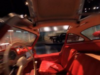 メルセデスベンツ博物館、館内をドローンで巡る…ガルウィングの車内も飛行［動画］ 画像