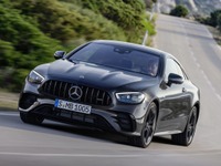メルセデスAMG E53 4MATIC+ クーペ に改良新型、表情一新…欧州発表 画像