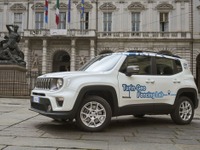 FCAのPHV、自動でEVモードに切り替えるテスト開始…電動車専用エリアで 画像