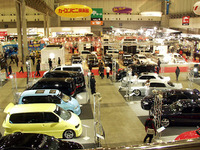 【オートサロン2002速報】クルマ好きの祭典、スタート!! 画像