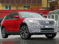 ニュル最速の7シーターSUV「コディアックRS」が大幅改良へ…初のPHEVも 画像