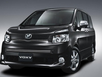 トヨタ ヴォクシー 特別仕様車…煌 画像