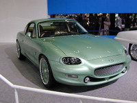 【オートサロン2002速報】50年代のGTカーのイメージ---マツダ『RSクーペ』 画像