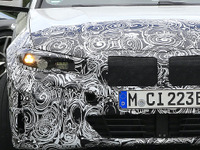 BMW 3シリーズ のフルEV版、最新プロトタイプを激写…キドニーグリルの形状は？ 画像