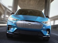 フォード マスタング のEV『マッハE』、モーターパワーは346hpに確定…米国受注を開始 画像