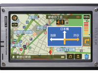 エディア、「トリプル測位」を実現したMAPLUS E-100MPを発売 画像