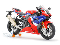 タミヤ、「ホンダ CBR1000RR-R FIREBLADE SP」1/12スケールモデル発売へ 画像