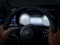 メルセデスベンツ Sクラス 次期型、「3Dドライバーディスプレイ」採用 画像