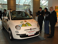 世界に1台のフィアット 500 …オークションに出品 画像