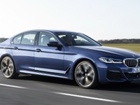BMW 5シリーズ 改良新型に直6エンジンのPHV、燃費47.6km/リットル…今秋欧州設定へ 画像