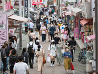 コロナ国内死者1000人超、”重症化”の日本経済は回復まで「2年以上」予測［新聞ウォッチ］ 画像
